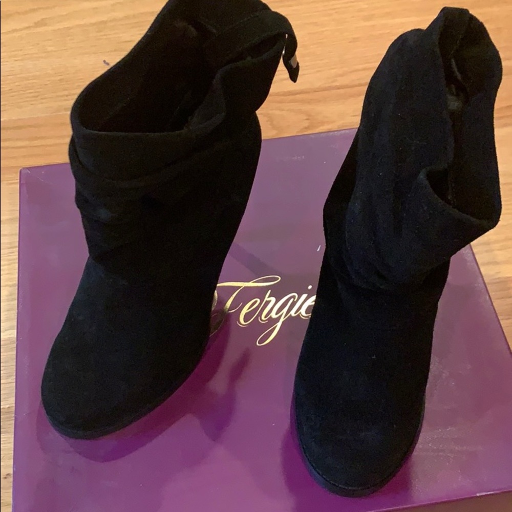Fergie boots